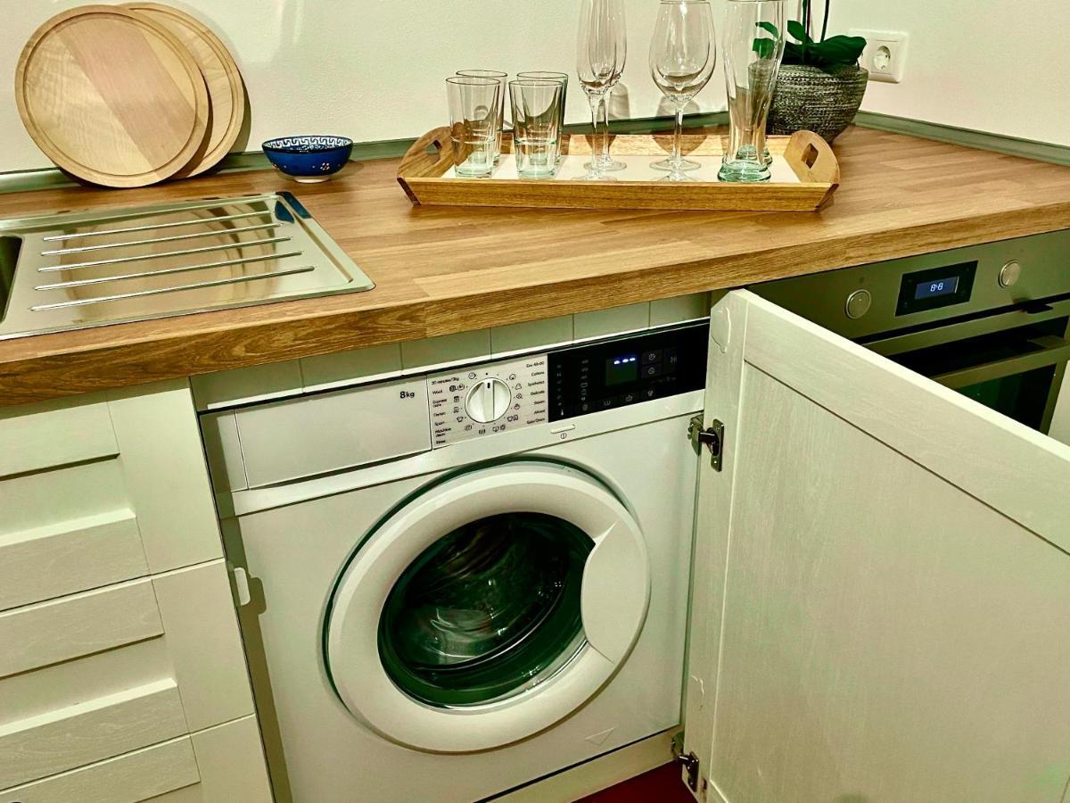 Voh Studio Mitten In Vohenstrauss, Smart-Tv, Parkplatz Luaran gambar