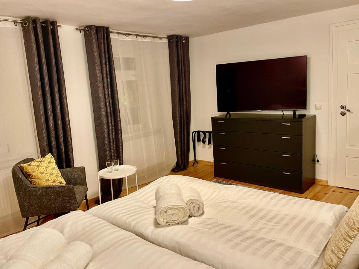 Voh Studio Mitten In Vohenstrauss, Smart-Tv, Parkplatz Luaran gambar