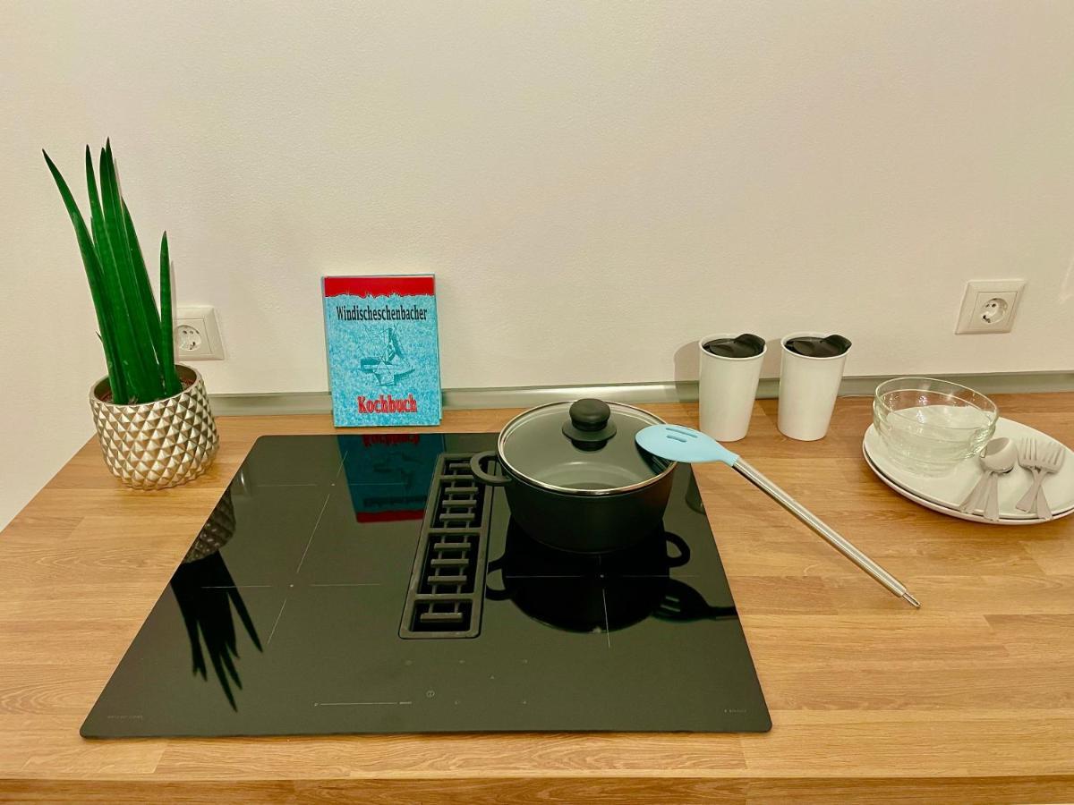 Voh Studio Mitten In Vohenstrauss, Smart-Tv, Parkplatz Luaran gambar